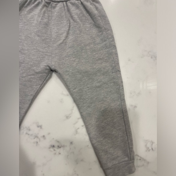 FRESHLY PICKED Kid’s set. Size 3. Gray. girl’s or boy’s set. Unisex. Bundle - Picture 11 of 13